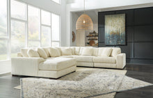 Load image into Gallery viewer, Lindyn Living Room Set
